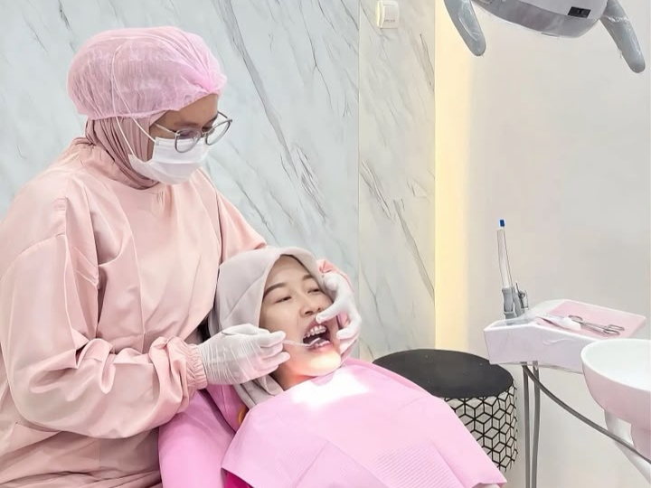 Ortodontik di Sky Dental Care Jambi